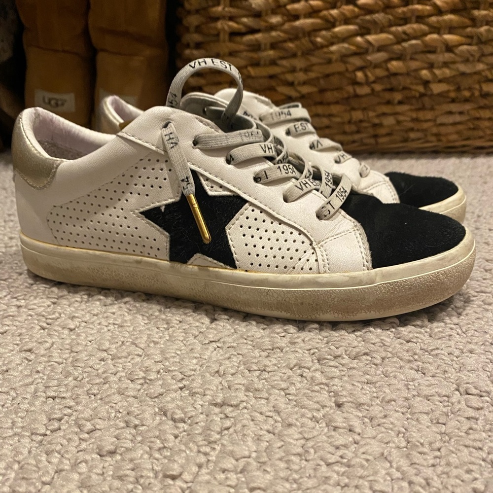Vintage Havana star shoes. Size 6.5
